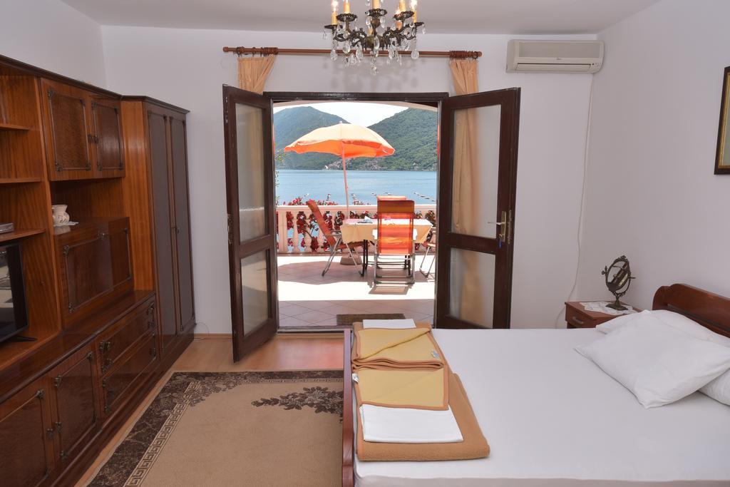 Apartments Biga Donji Morinj Room photo